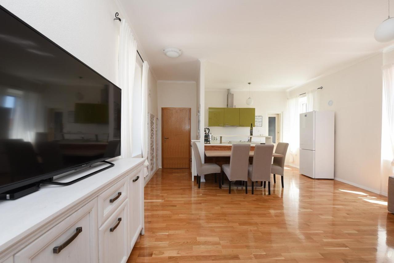 Apartment Karuzz Zadar Exteriör bild